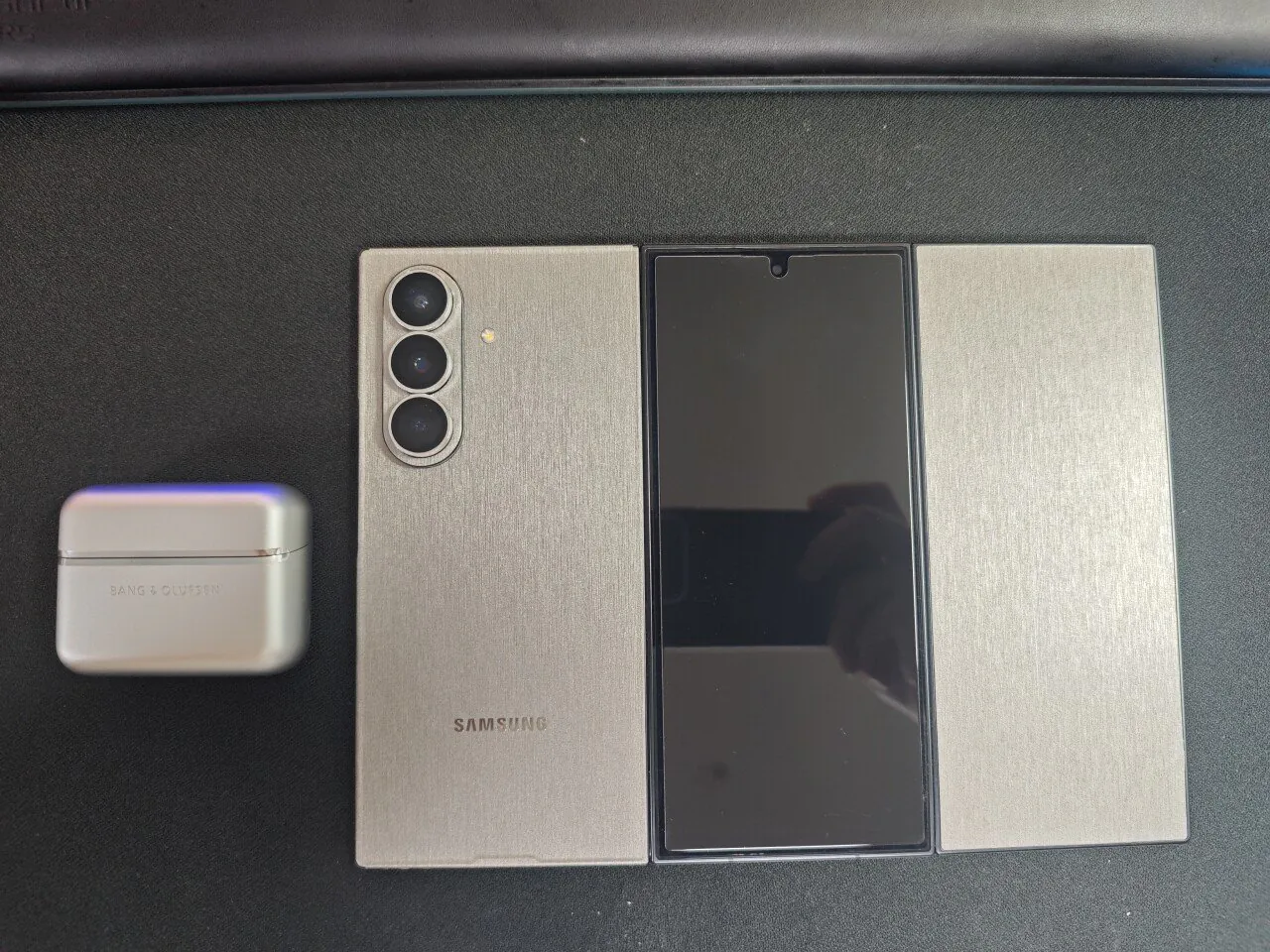 삼성 트라이폴드 현재 국내 대기자만 1000명 이상 